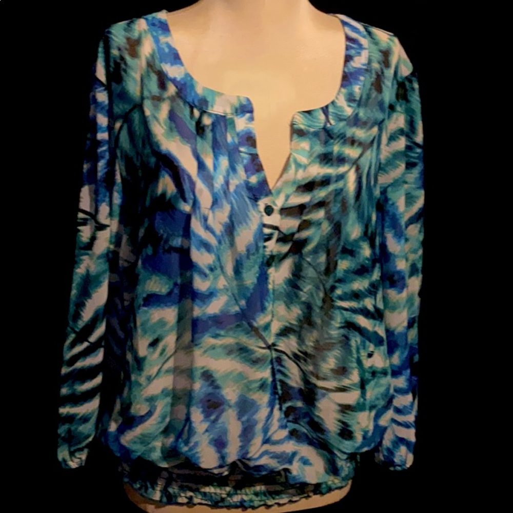 Sheer Quarter sleeve ballon top